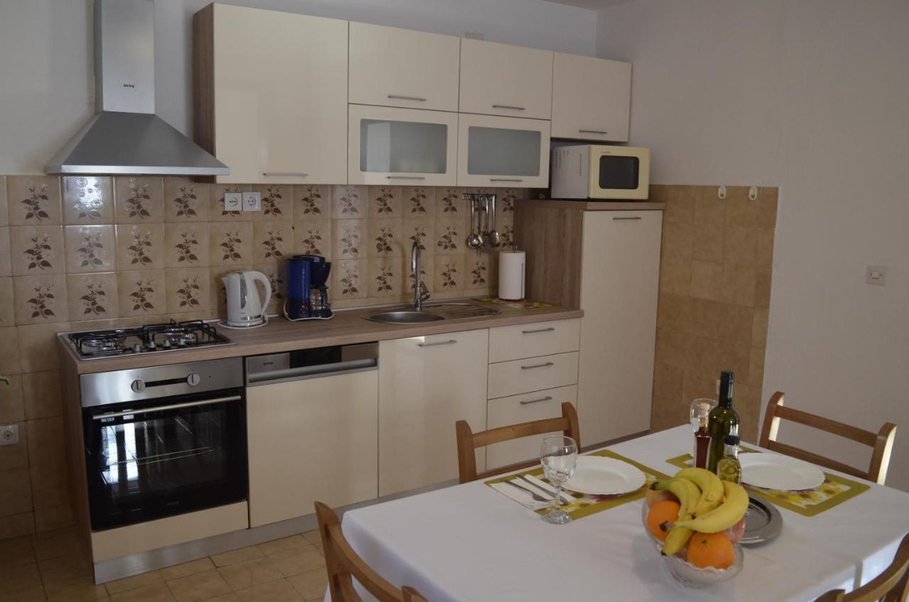 Apartment Ana Kastel Sucurac ภายนอก รูปภาพ