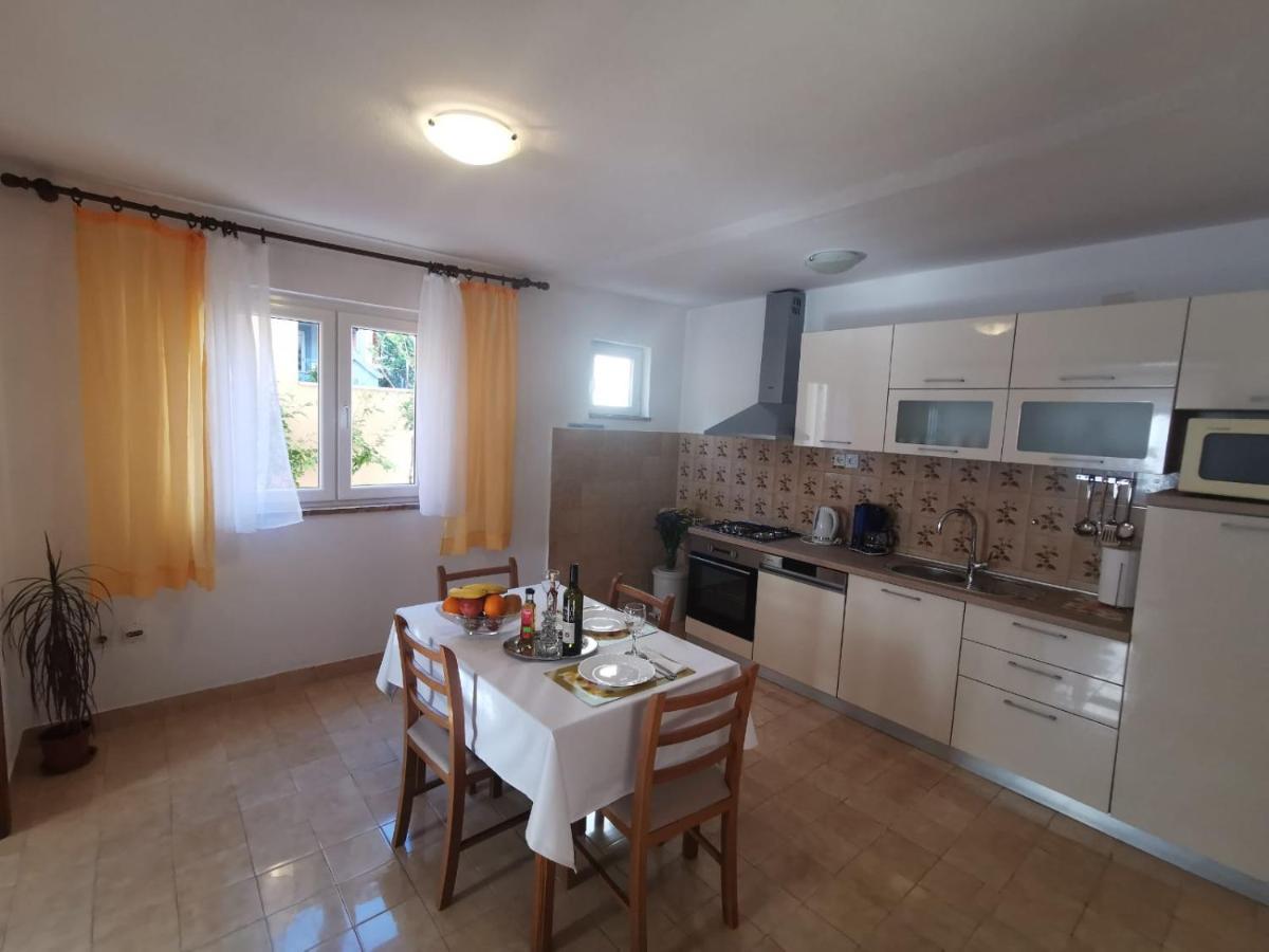 Apartment Ana Kastel Sucurac ภายนอก รูปภาพ