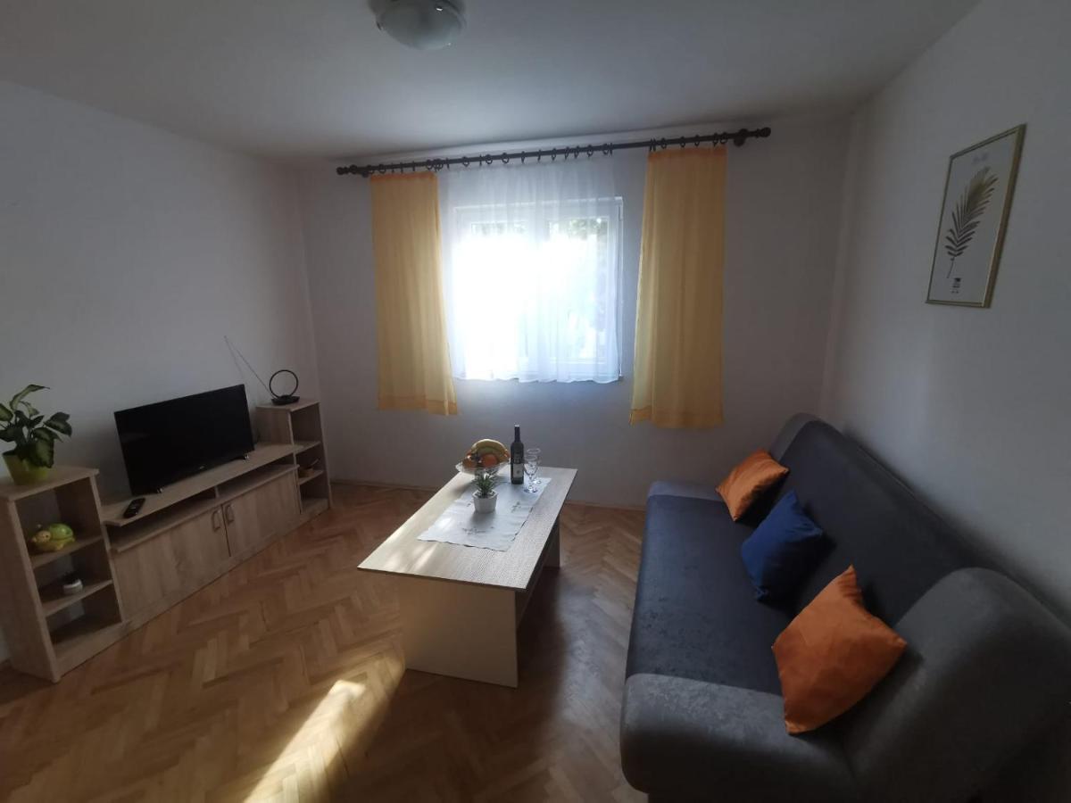 Apartment Ana Kastel Sucurac ภายนอก รูปภาพ