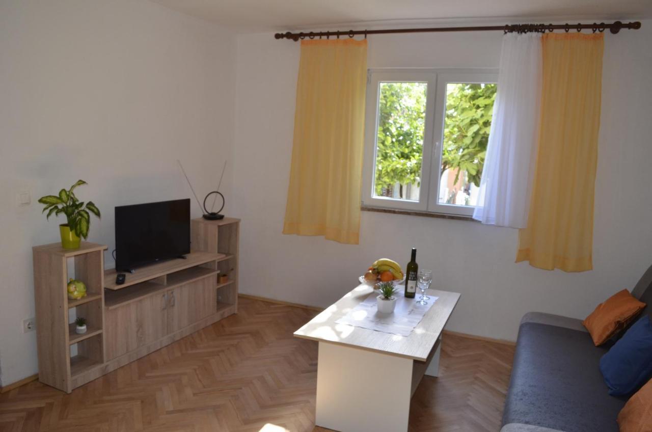 Apartment Ana Kastel Sucurac ภายนอก รูปภาพ